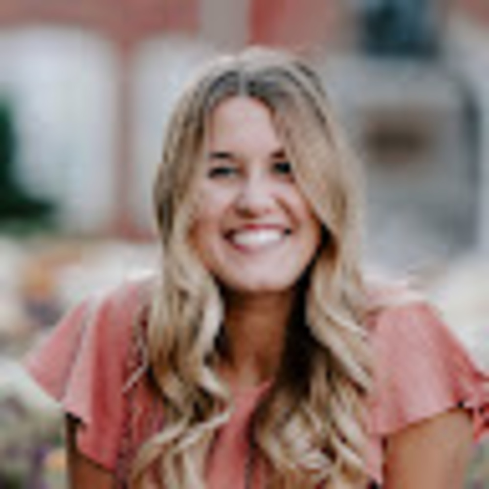 Meet your Posher, Abby